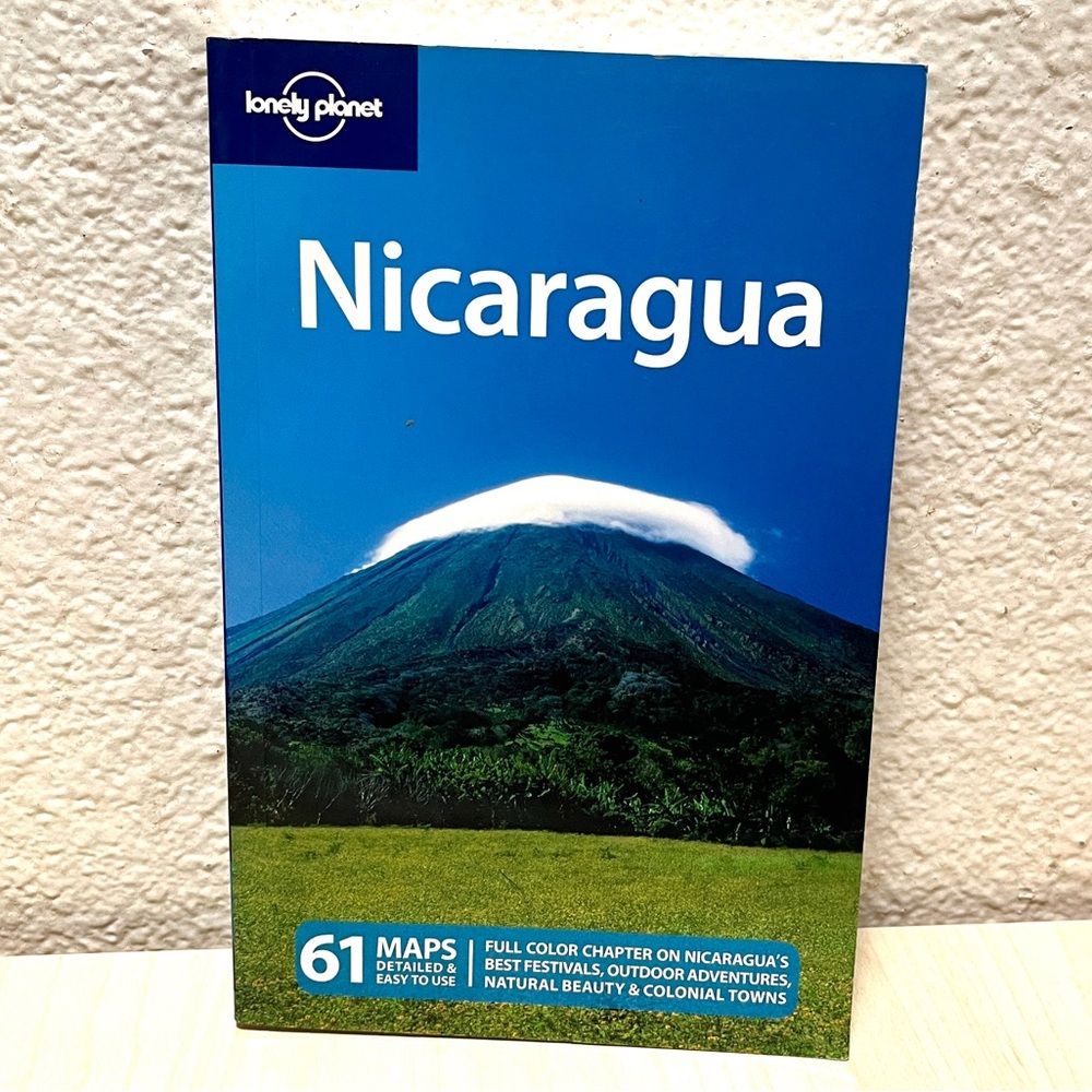 Nicaragua Travel Guide Book - by The Lonely Planet